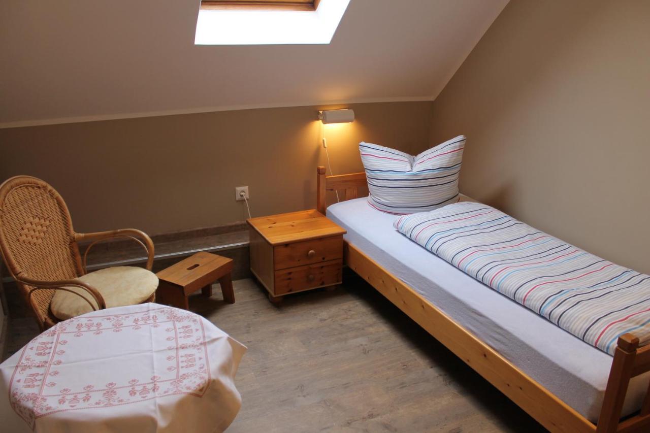 Landhotel Belitz Garni Kusten ภายนอก รูปภาพ