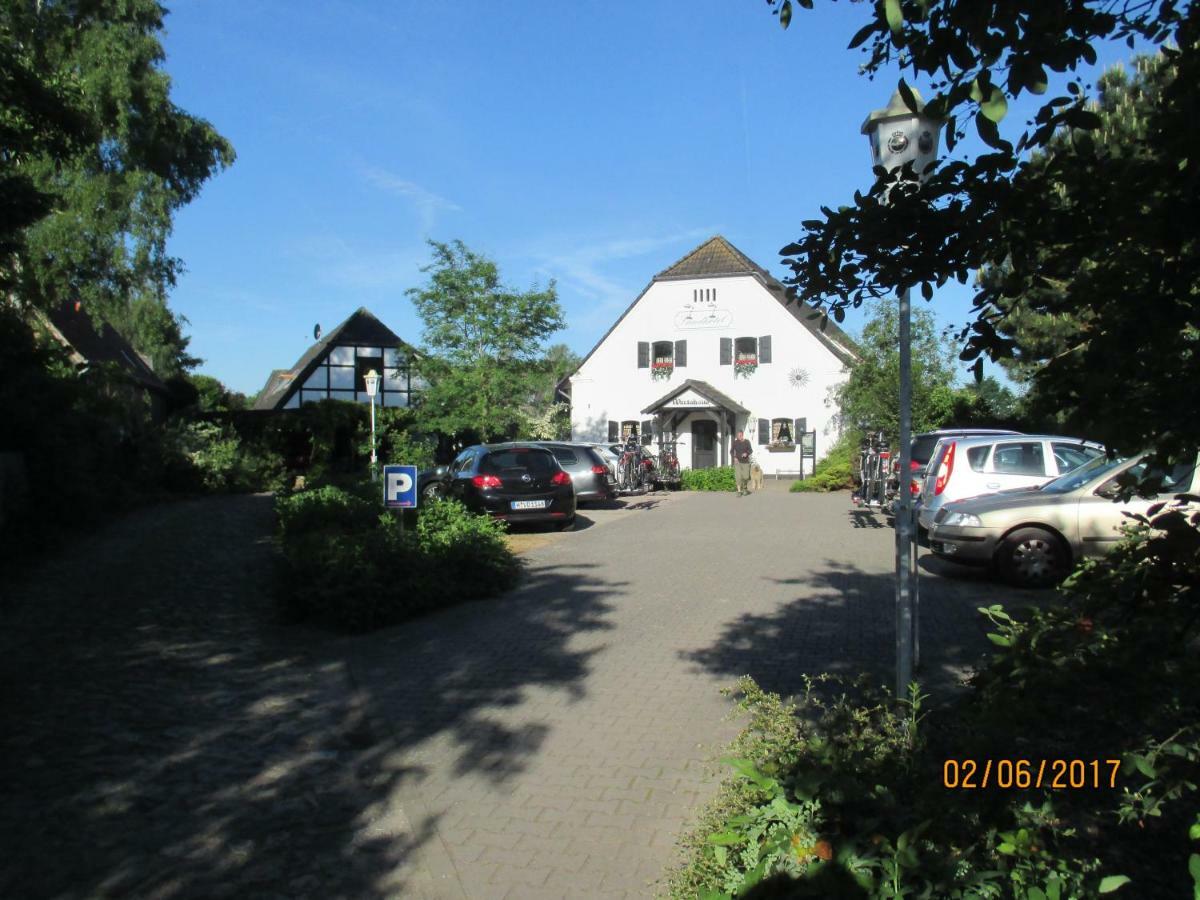 Landhotel Belitz Garni Kusten ภายนอก รูปภาพ